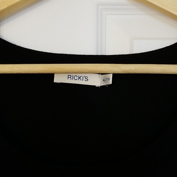 Sweater Dress - Picture 2 of 6